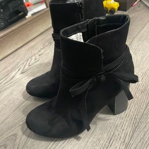 heel boots